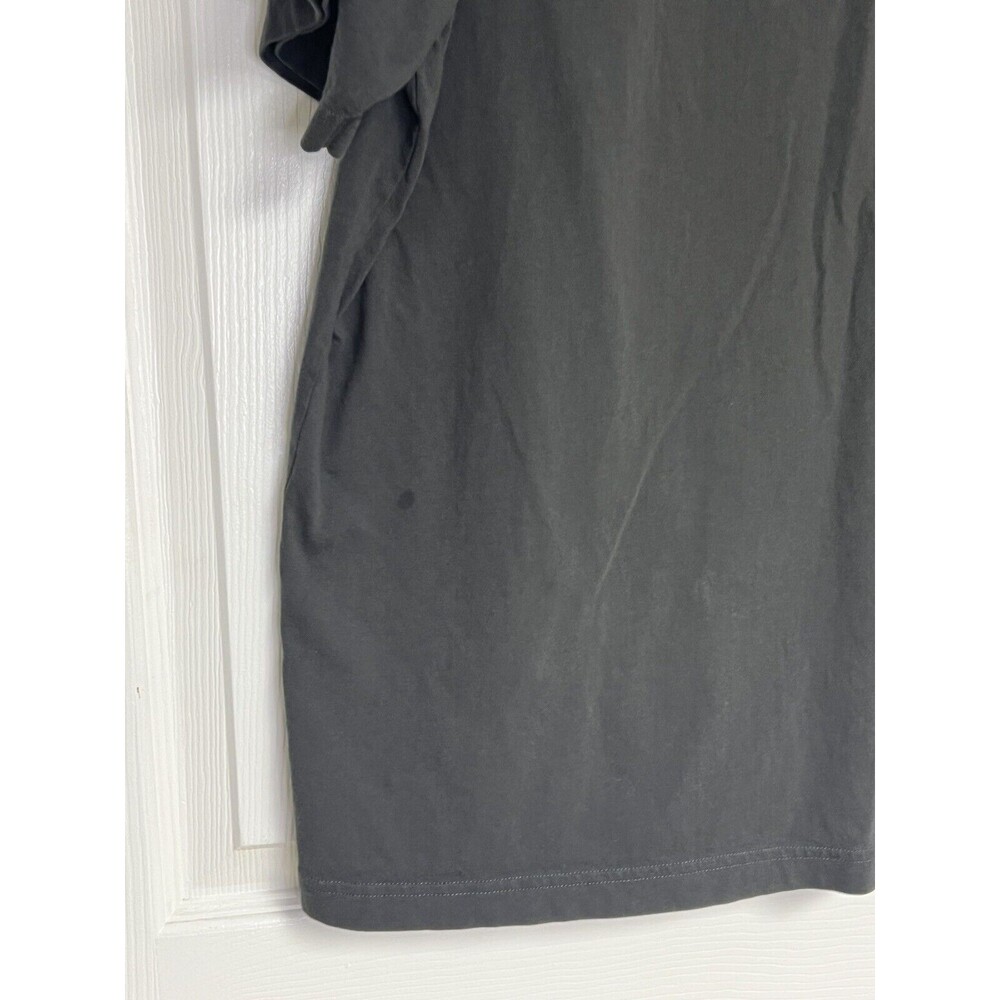 Uniqlo UT x Disney Mickey Mouse Gray T-Shirt Size Large S. Harrington STAINS - Picture 6 of 10